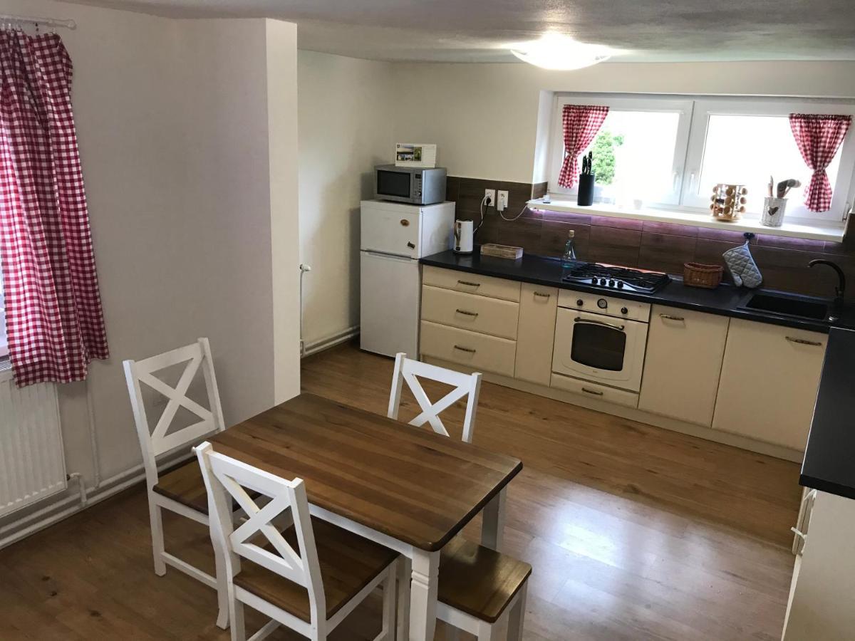 Apartman Emka 2 Liptowski Mikułasz Zewnętrze zdjęcie